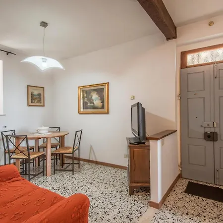 Lo Zio Ezio Lejlighed Montepulciano Stazione